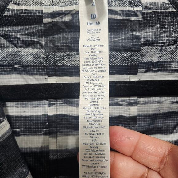 Lululemon Lab Women’s Assemblage Shell 2 in 1 Jacket LW4AXPS CACO Black White  4 - Picture 6 of 8